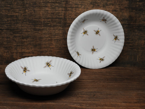 White Melamine Honey Bee Bowls (Sold in Set of 4)