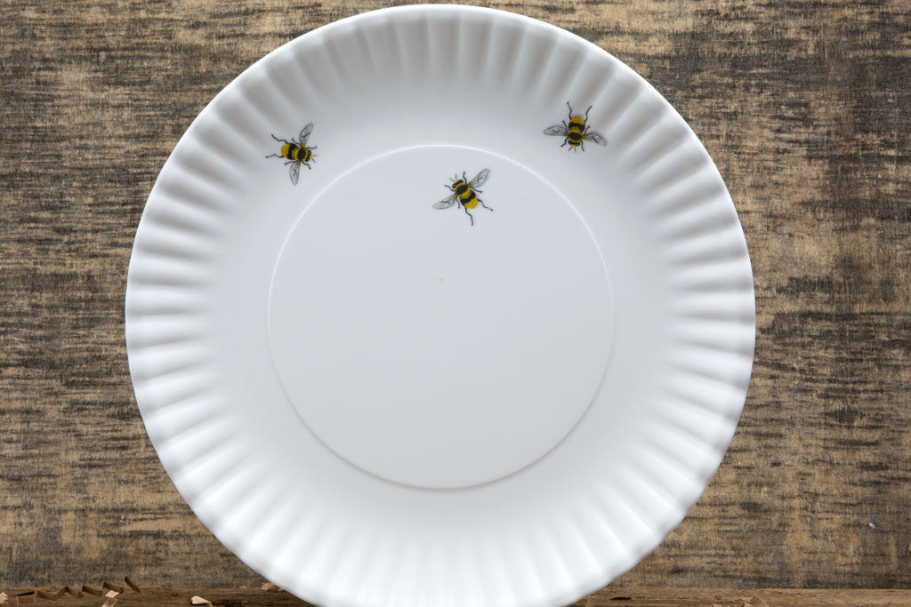 White Honeybee Melamine Plates (Sold in a Set of 4) – KG Bees